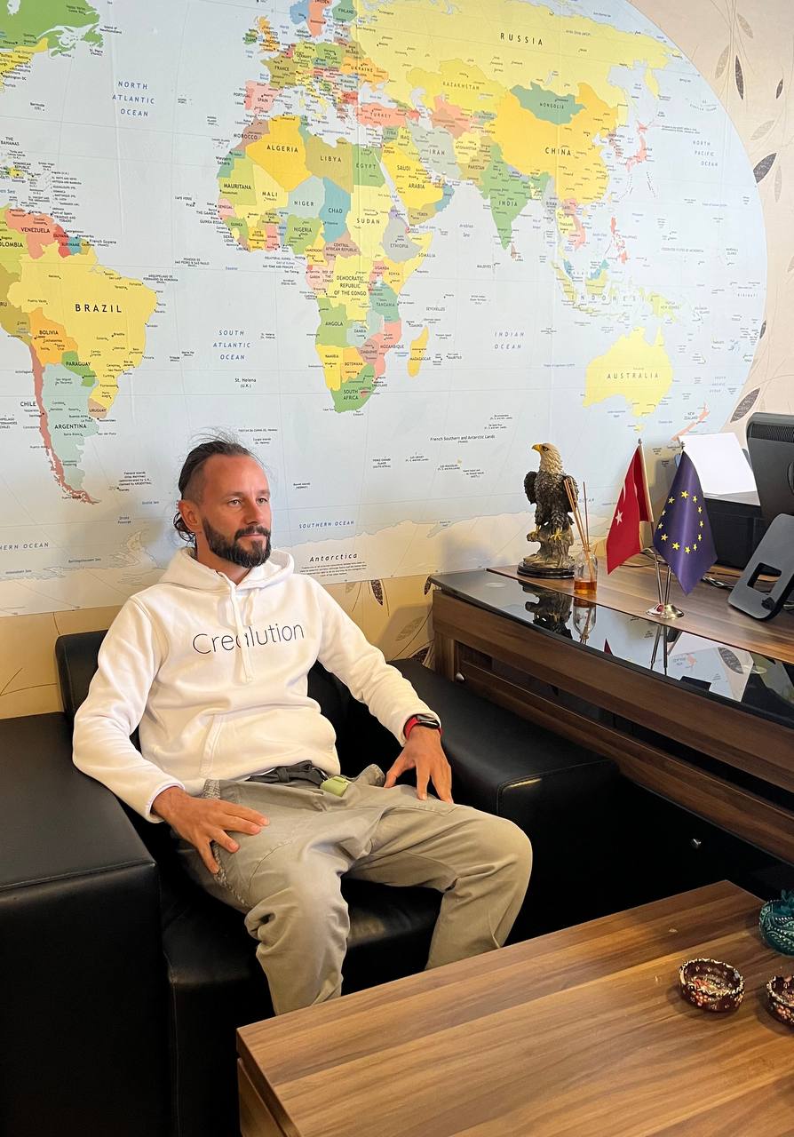 How a Failed Flight Turned Into a Trip Around the World