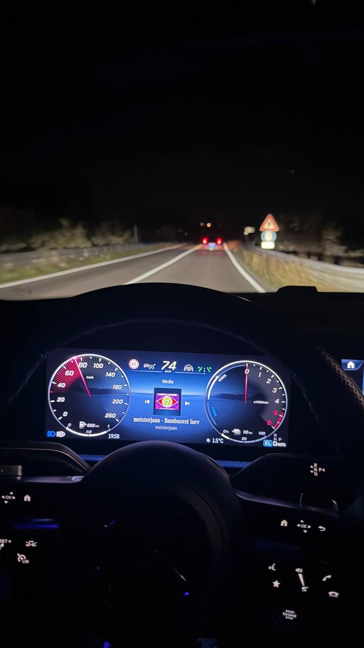How Self-Driving Cars Are Already Changing Cities and People